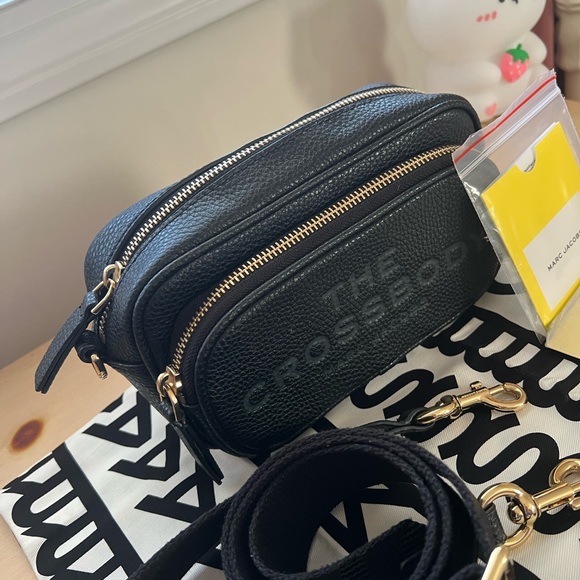 Marc Jacobs Black Crossbody with Gold Accents - Picture 3 of 15